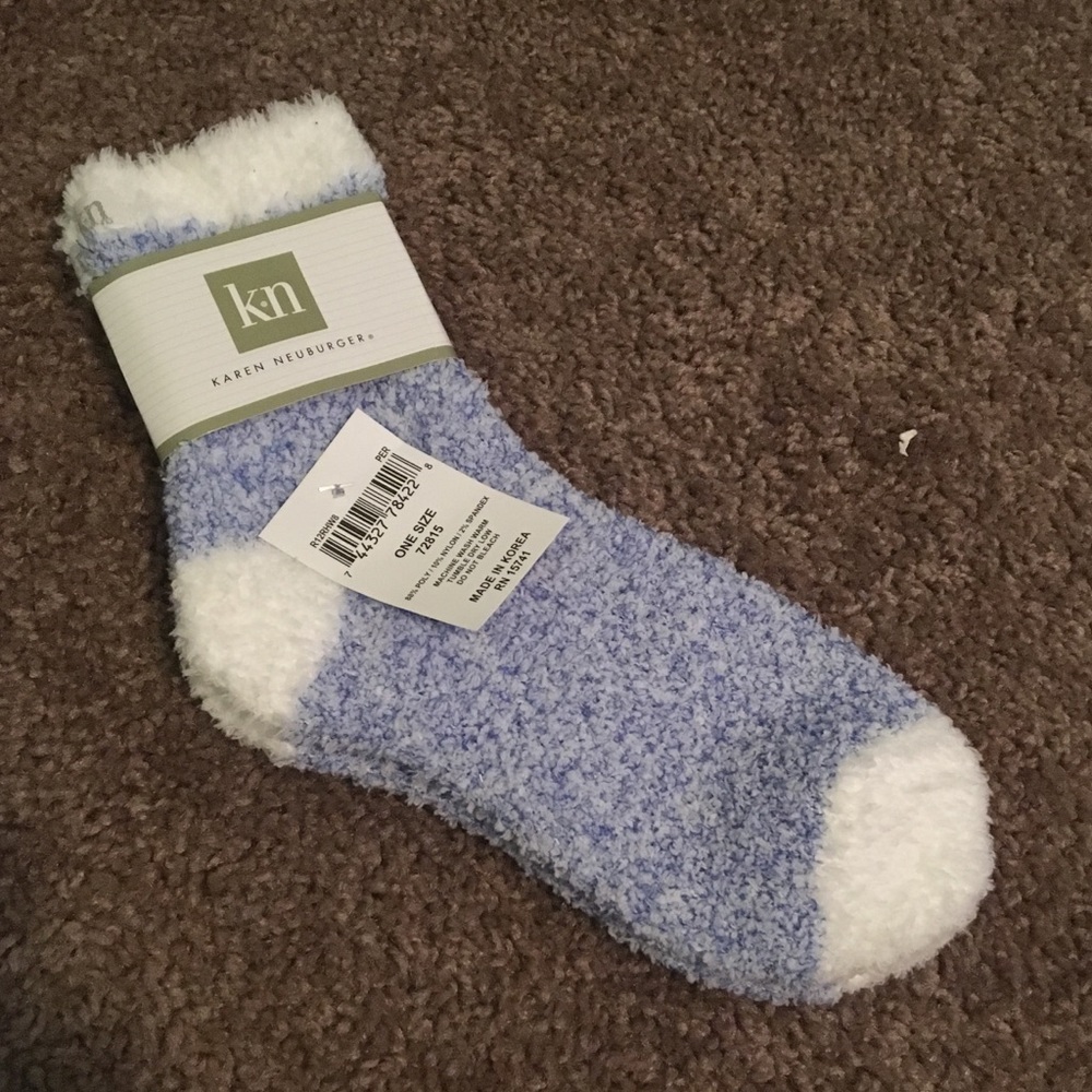 NWT Karen Neuburger Socks